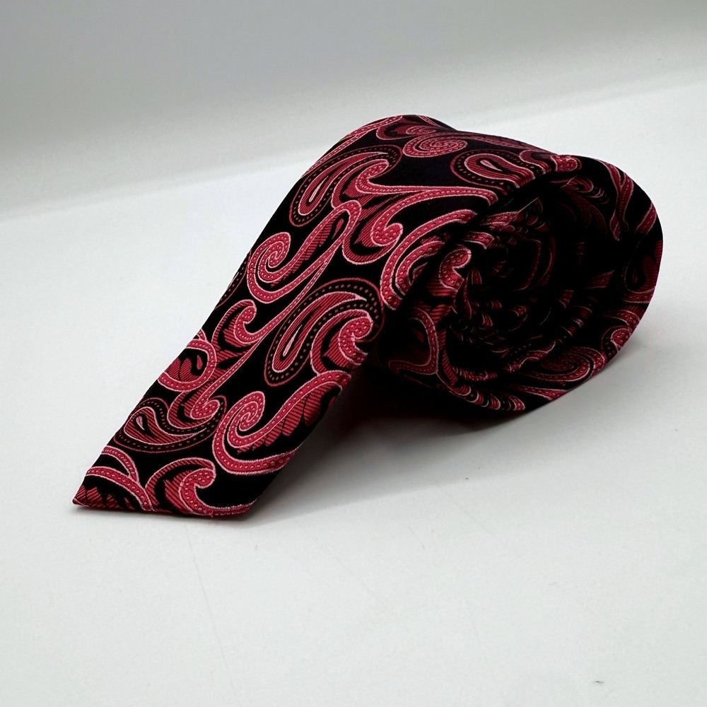 Van Heusen Studio Necktie Mens OS Black Pink Paisley Silk Stain Shield